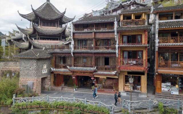 Fenghuang Waiting for You Luxe Living