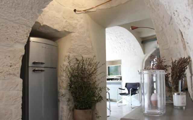 Ostuni Trullo Fiabesco con Piscina
