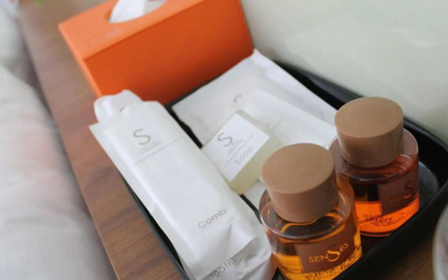 S Box Sukhumvit Hotel