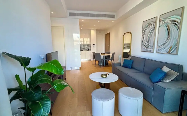 Oxford House Apt by TrulyCyprus