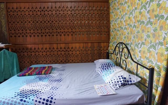 Chatawan Homestay - Hostel