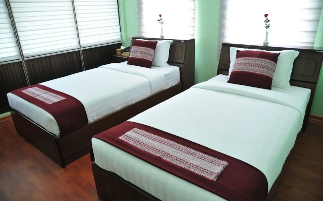 Night Sweet Hotel