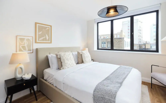 The Goodge Street Place - Bright 2bdr Flat