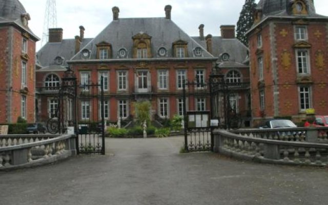 Domaine Du Chateau De La Neuville