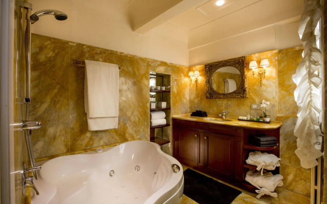 Torre Mannelli Suites