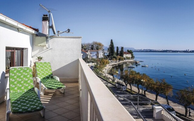 Awesome Home in Kastel Kambelovac With Wifi and 3 Bedrooms