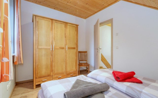 Amazing Home in Altefähr/rügen With 2 Bedrooms, Sauna and Wifi