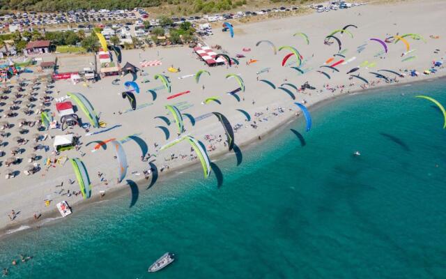 HANG LOOSE COTTAGE Hotel Resort 4 stelle Gizzeria Calabria