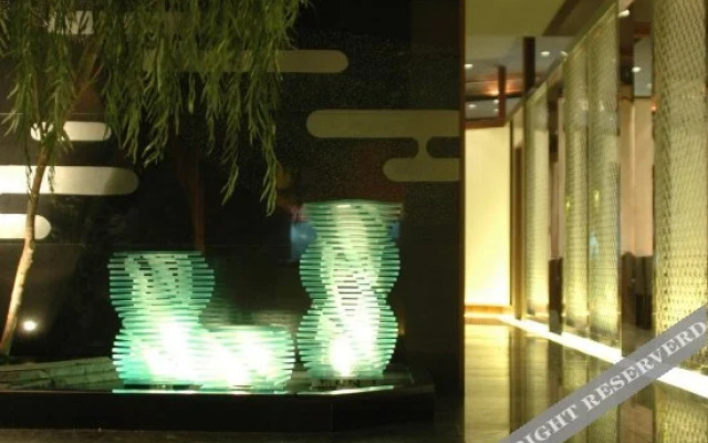 Xinda Square Apartment