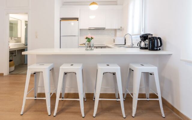 Ipparchou Pastel Central Apartment