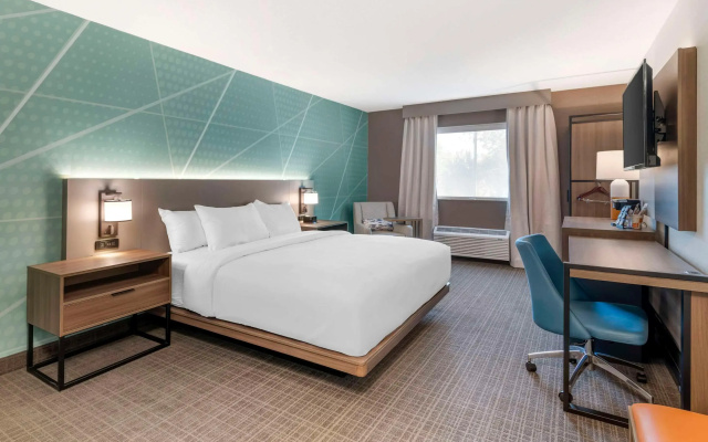 Comfort Inn & Suites Saratoga Springs
