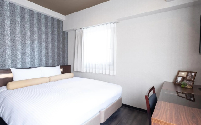 Nipponbashi Luxe Hotel