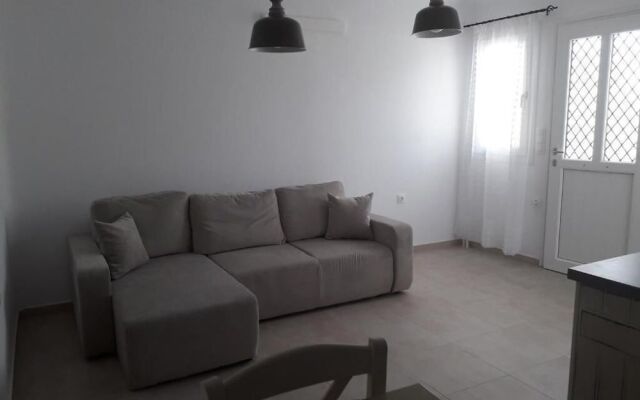 Naxian Spirit Suites & Apartments