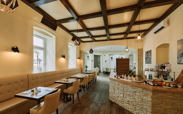 Westbahn Hotel (ex.Arthotel ANA Westbahn)