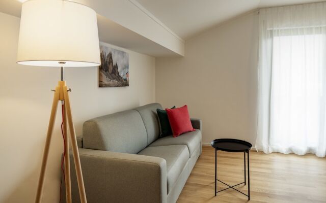 Paulus Apartments