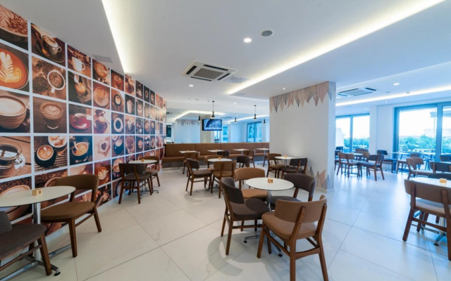 Ramla Bay Resort