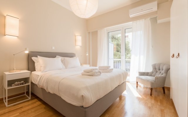 Chic Flat at Kolonaki in Heart of Athens