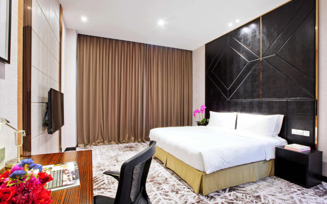 Crowne Plaza Shanghai Jinshan Hotel