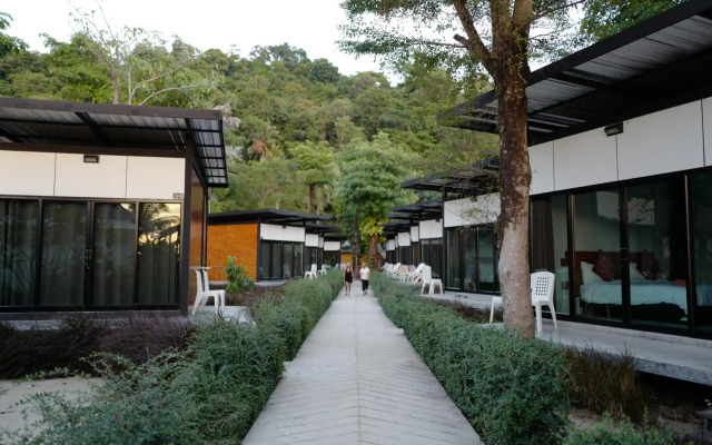 Nature Beach Resort
