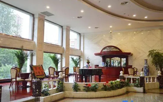 Yi Yuan Hotel