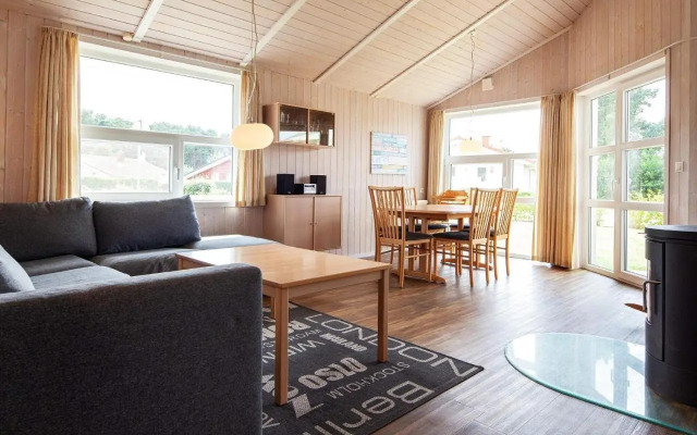 Two-Bedroom Holiday home in Grömitz 2