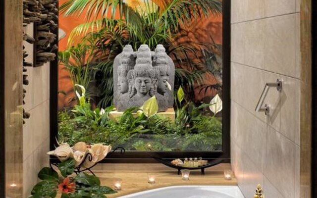 Royal Garden Villas & Spa