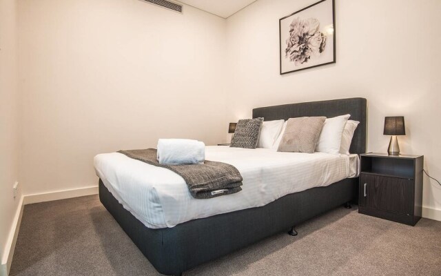 Cozy Studio Near Eastvilliage Shopping Center