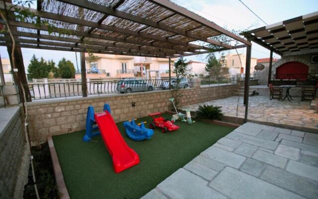 Myral Guesthouse