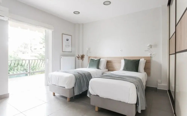 UPSTREET Modernized & Spacious 2BD Apartment in Chalandri