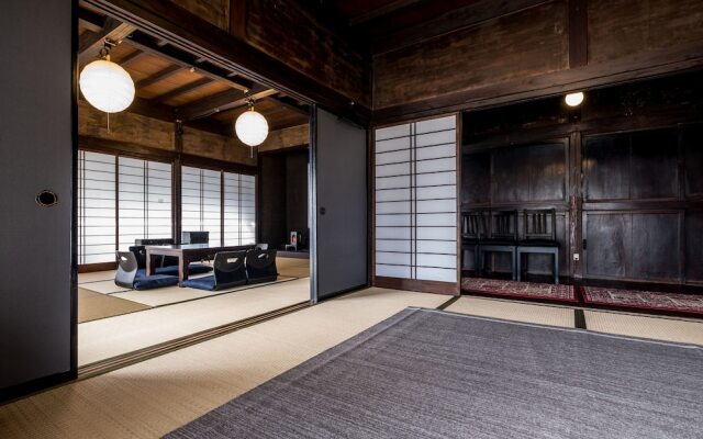 Classic Japan Living Miuraya