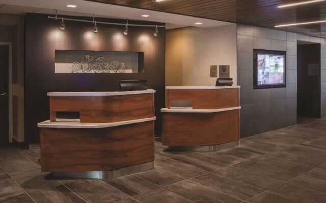 Courtyard Denver Aurora