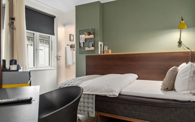 Ibsens Hotel