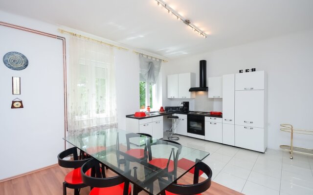 Apartments Andrijana