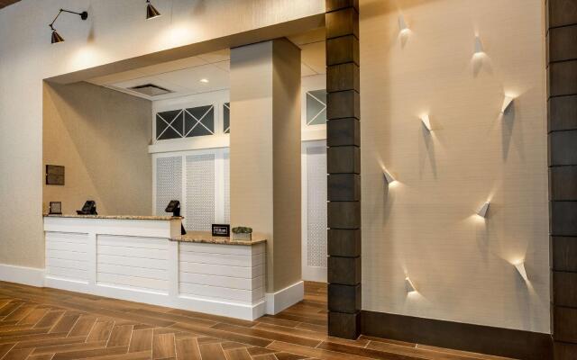 Homewood Suites by Hilton Teaneck Glenpointe