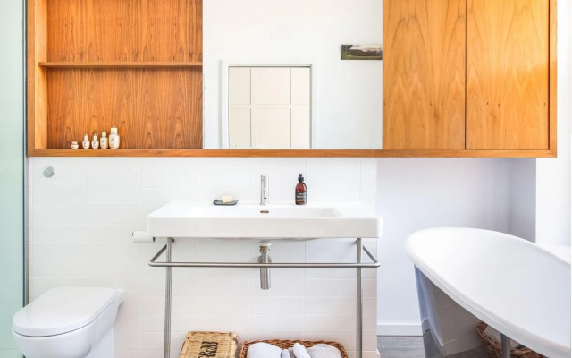 Exceptional Renovated Period Home in Clifton