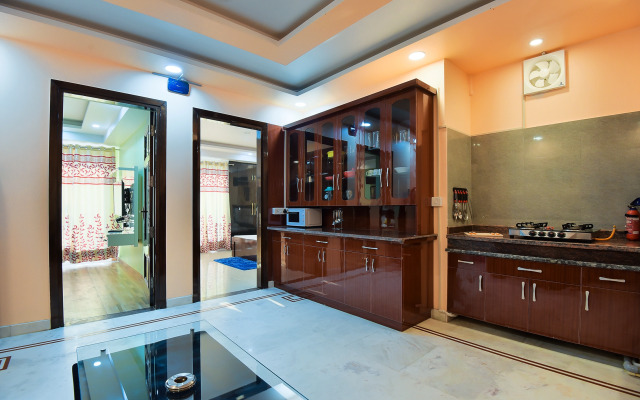 2BHK Serviced Apartment near Medicity @BedChambers