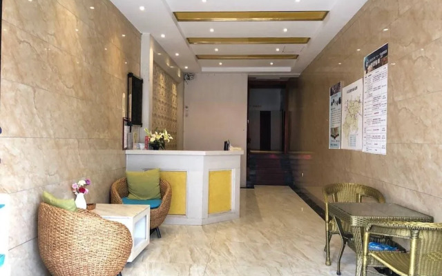 Xiandai Huayuan Hotel