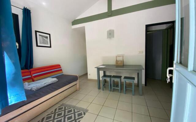 maisonnette 6 pers dans résidence avec piscine