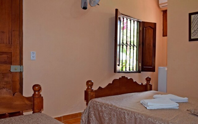 Hostal Casa Las Flores TRINIDAD