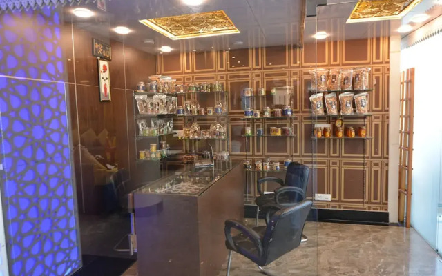 Hotel Golden Leaf Kashmir