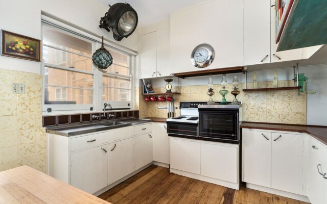 Mornington Bayside Pearl