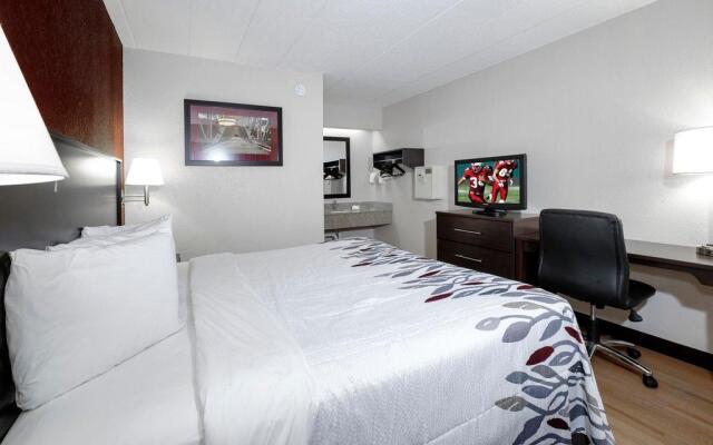 Red Roof Inn Cleveland - Medina