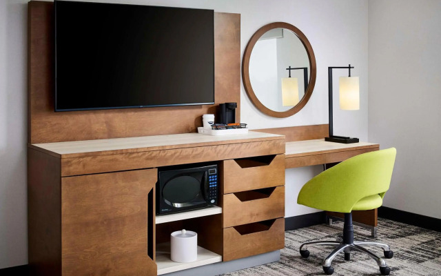 Hampton Inn & Suites by Hilton Windsor