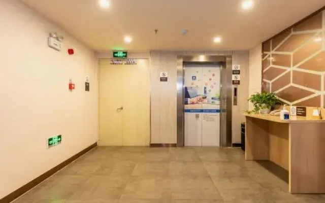 Grace Inn Hotel (University Town of Rizhao Dongyi Town)