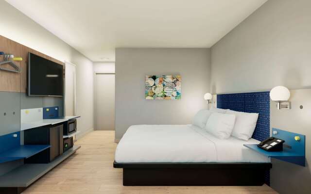 Microtel Inn & Suites by Wyndham Winchester