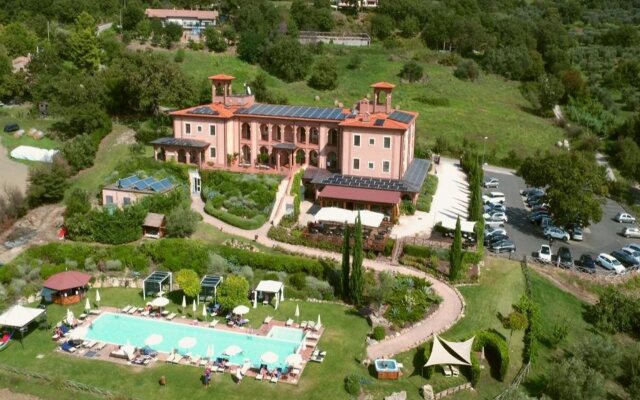 Saturnia Tuscany Hotel