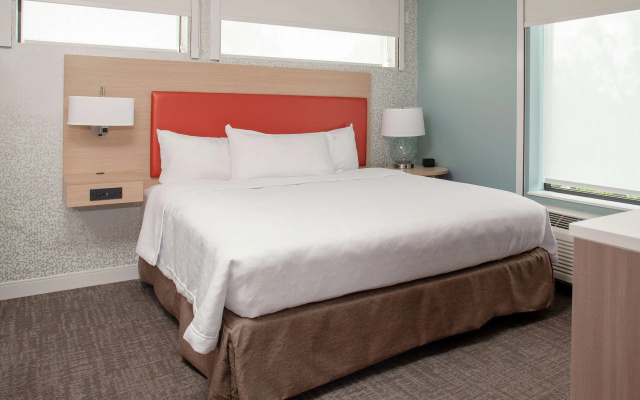Home2 Suites by Hilton Bloomington