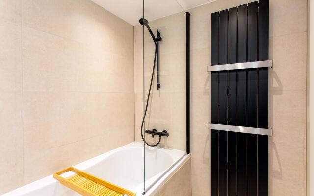 Luxury Mansion at the Harbor Families Only