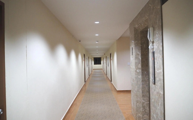 Regent Room