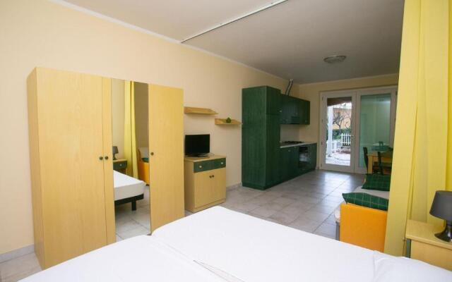 S14 - Sirolo, Nuovo Trilocale Con Giardino